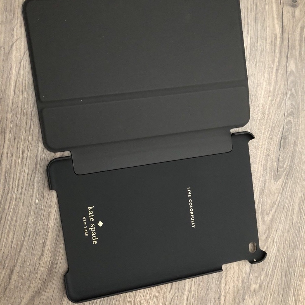 Kate Spade Bifold Hardcase iPad Mini 4 Case - Picture 3 of 6